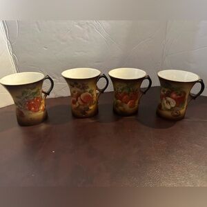 Vintage Warwick tea cups